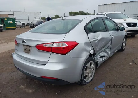 2016 Kia Forte Lx из США, поврежденный, VIN KNAFX4A63G5506268